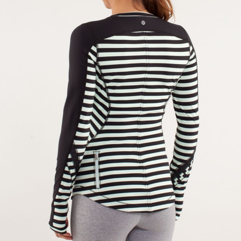 Run Reflect Long Sleeve - Picture 2 of 4